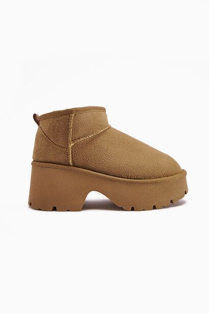 Classic Ultra Mini New Heights Kısa Bilek Içi Kürklü Platform Taban Günlük Bot 